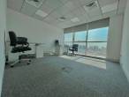 Prime downtown office space: 350sq ft modern style, perfect - Abu Dhabi-Other