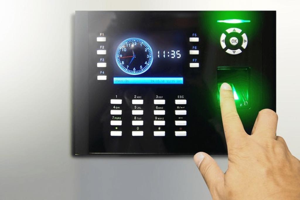 UTR Time Systems and Software Solutions – Photo 4